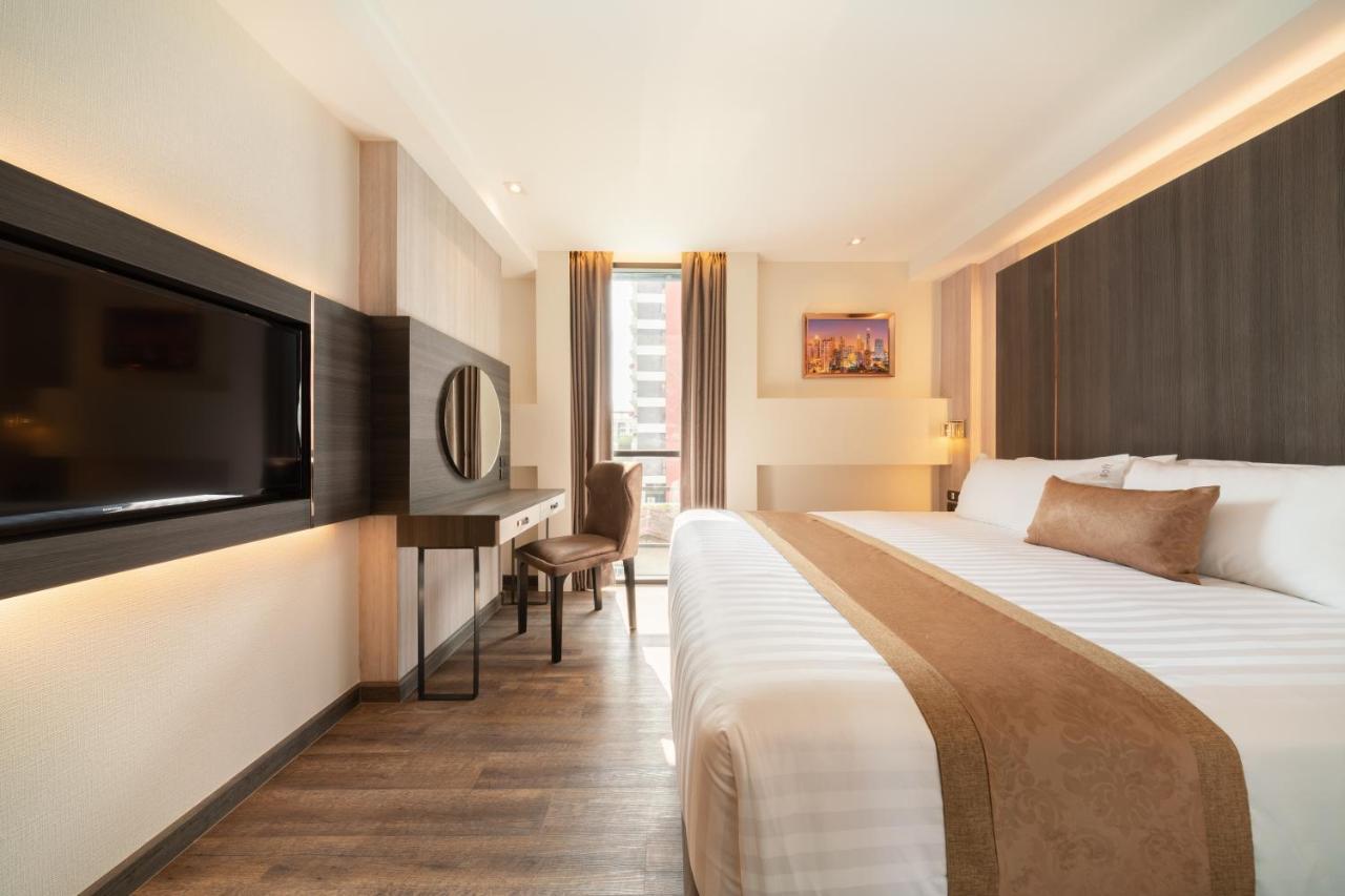 Aspira Parc Sukhumvit 22 Hotel Bangkok Exterior photo